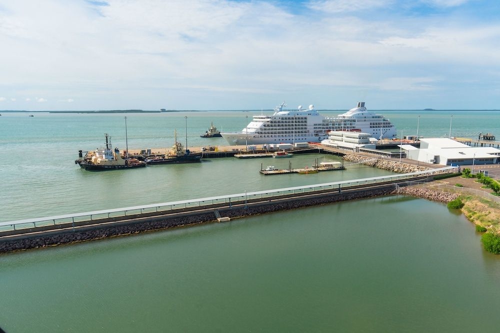 Darwin Waterfront Apartments1