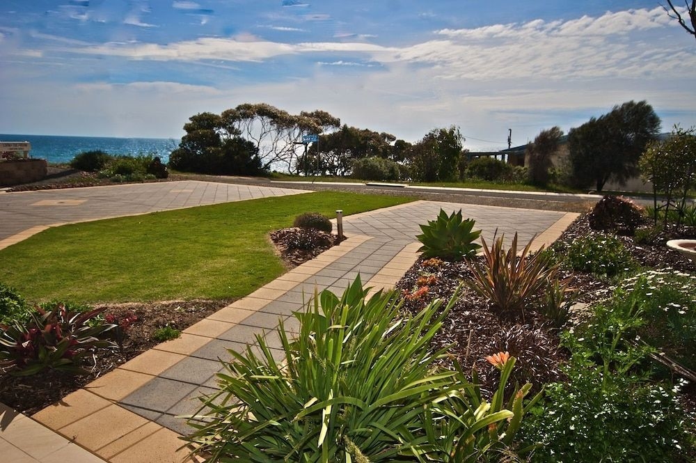 Searenity Holiday Accommodation4