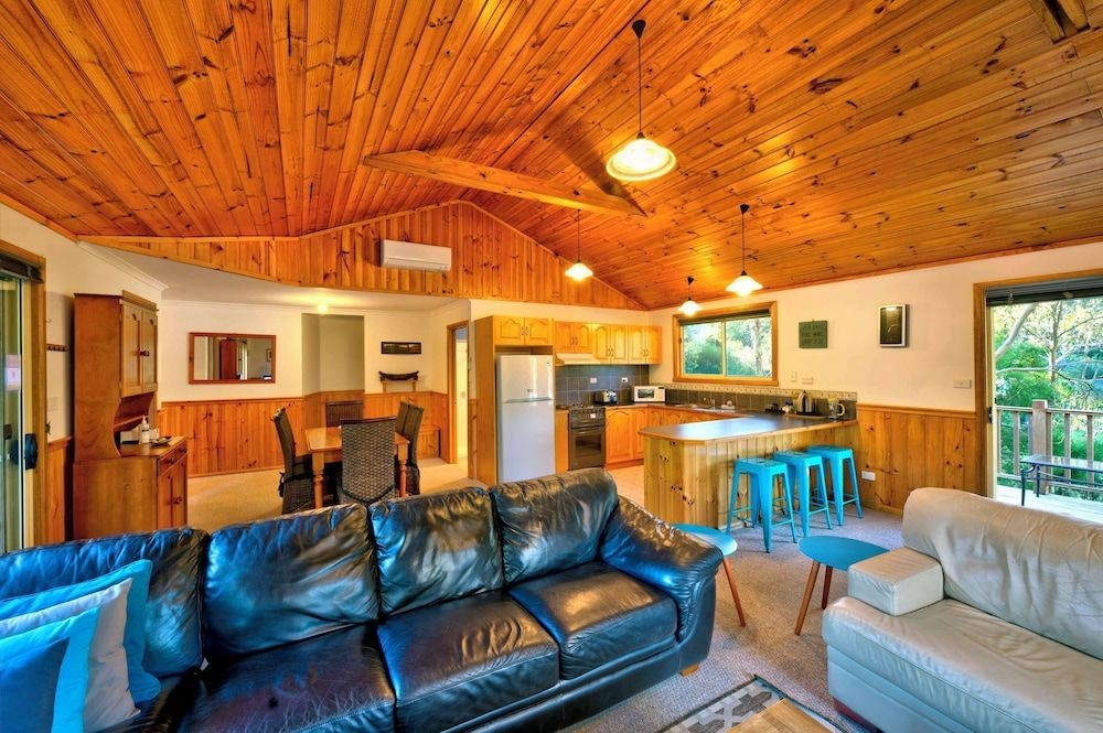 Freycinet Hideaway3