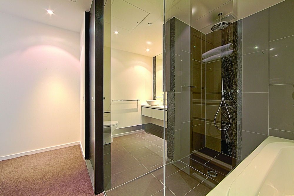 Accommodate Canberra- The Apartments Canberra City3