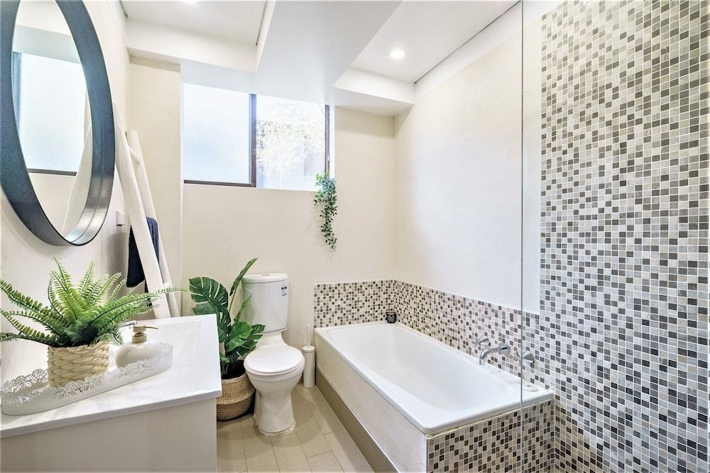 Bondi Beach Getaway - A Bondi Beach Holiday Home1