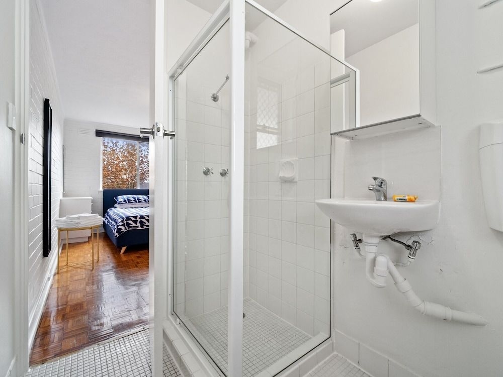 Pronto Apartments4