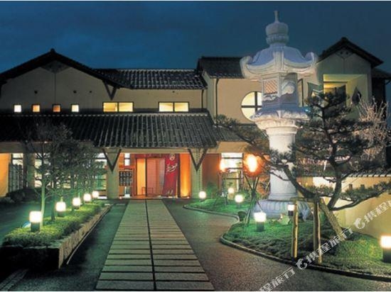 โอะคุอิเนะ ออนเซ็น อะบุรายะ (Okuine Onsen Aburaya)1