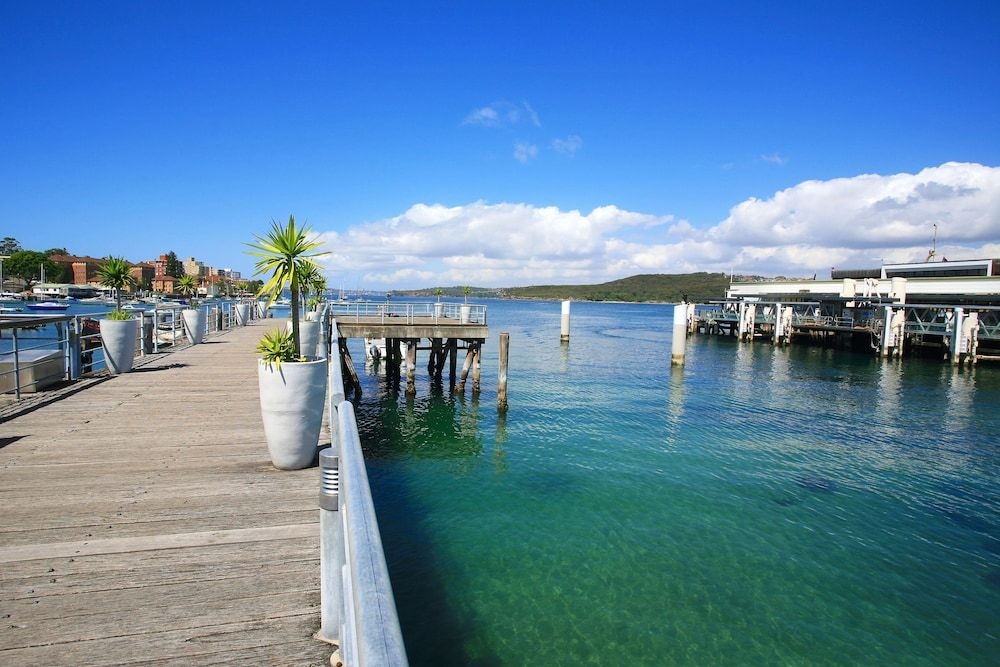 Manly Beachfront Apartment4