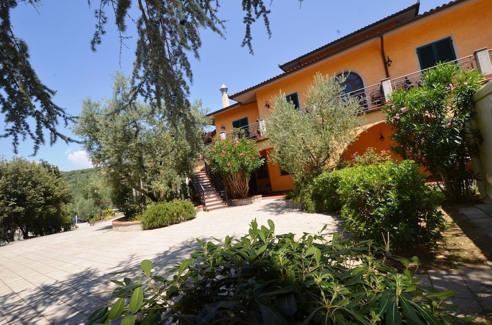 Poggio Degli Olivi2