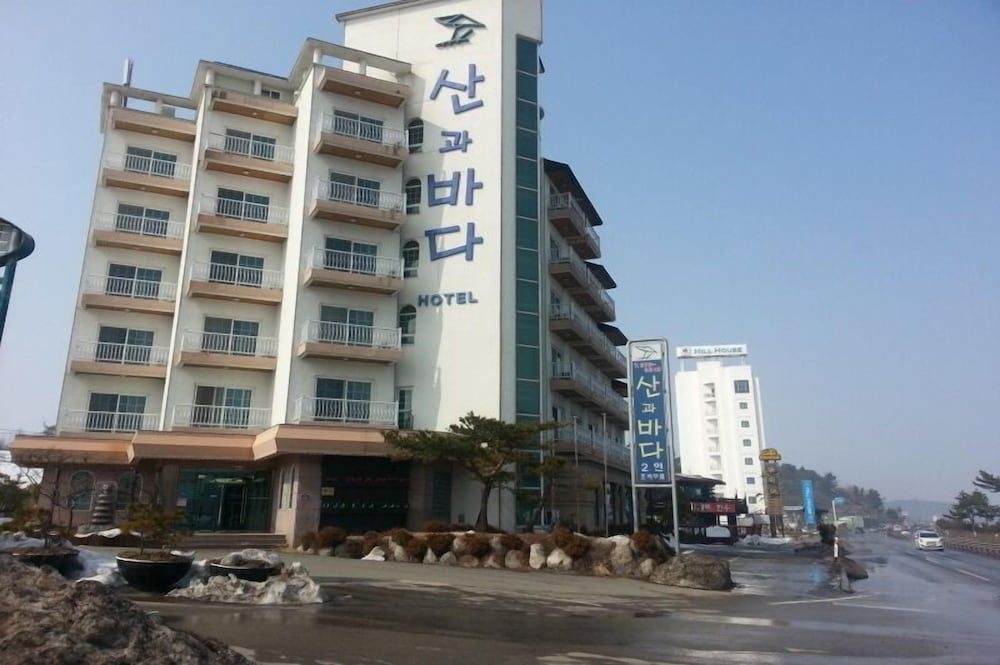 Benikea Hotel Mountain & Ocean Yangyang1