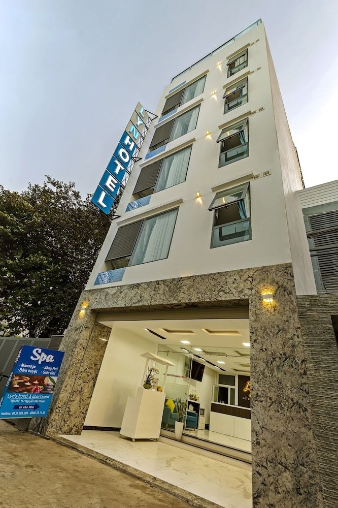 LYN'S Hotel & Apartment0