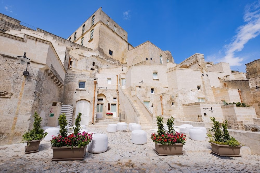 Aquatio Cave Luxury Hotel & SPA2