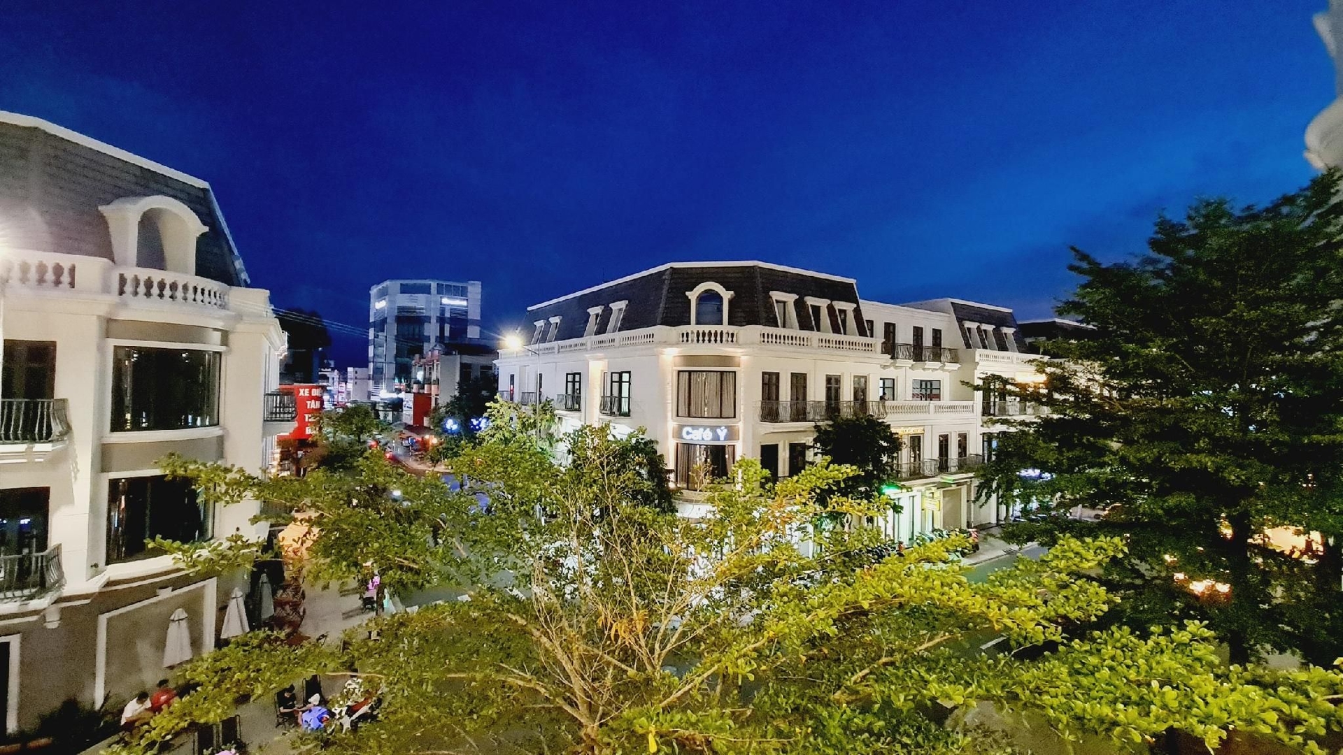 Thu Le Hotel1