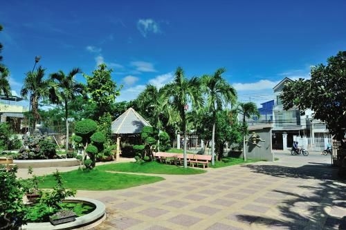 โรงแรมดองซัญ (Dong Xanh Hotel)2