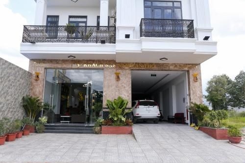 NAM CẦN THƠ HOTEL0