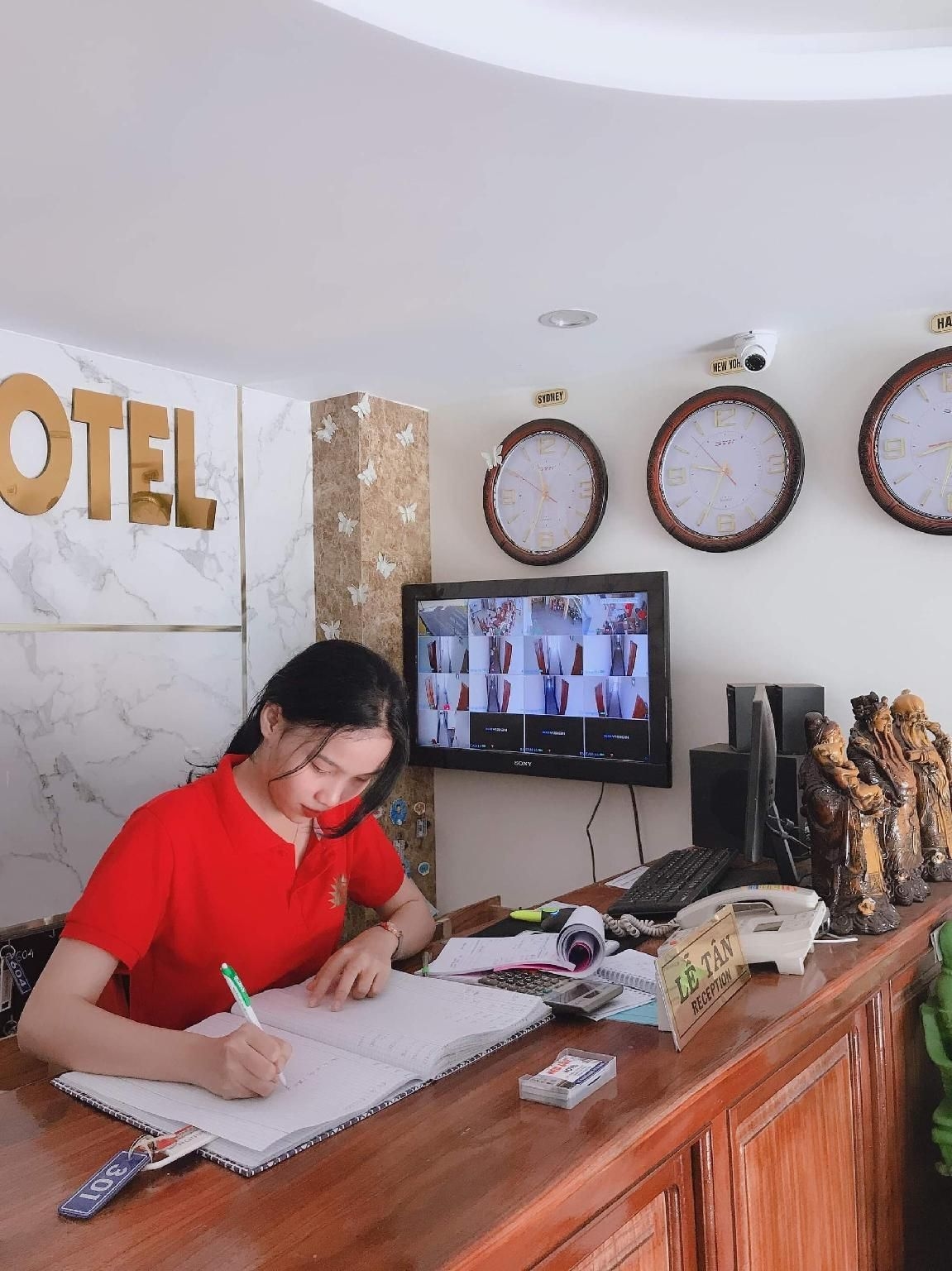 NEW DAY HOTEL3