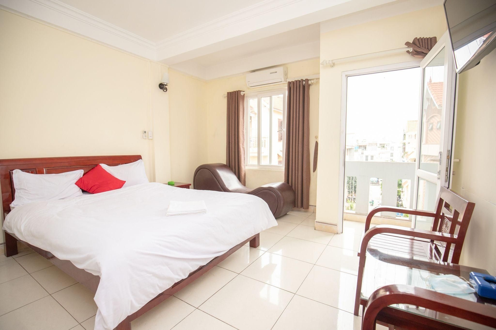 โรงแรมง็อก ฮา (Ngoc Ha Hotel)2