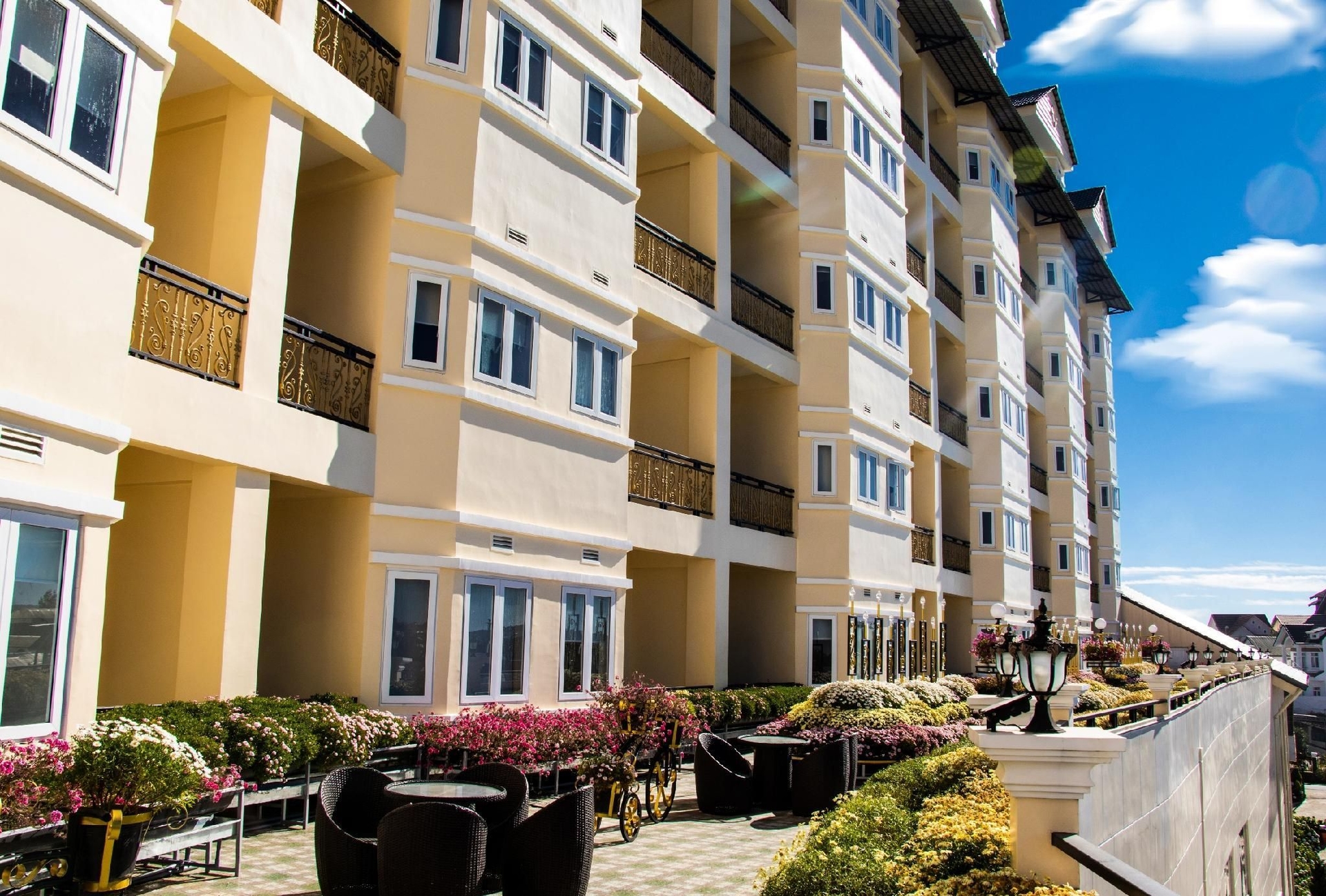 ลา ดาลัต โฮเทล (Ladalat Hotel)4