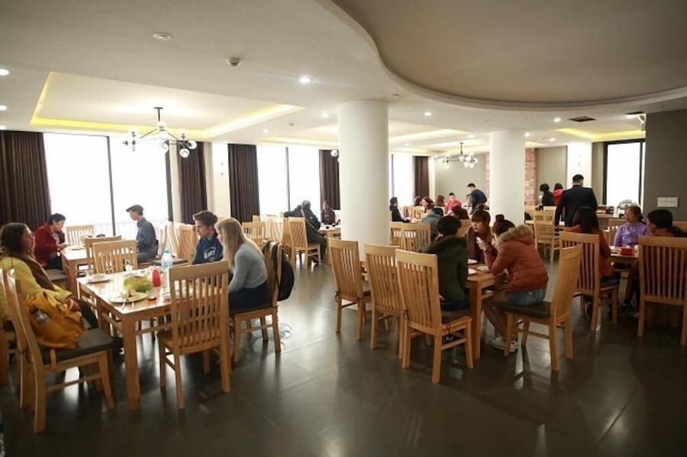 Roxana Sapa Hotel1