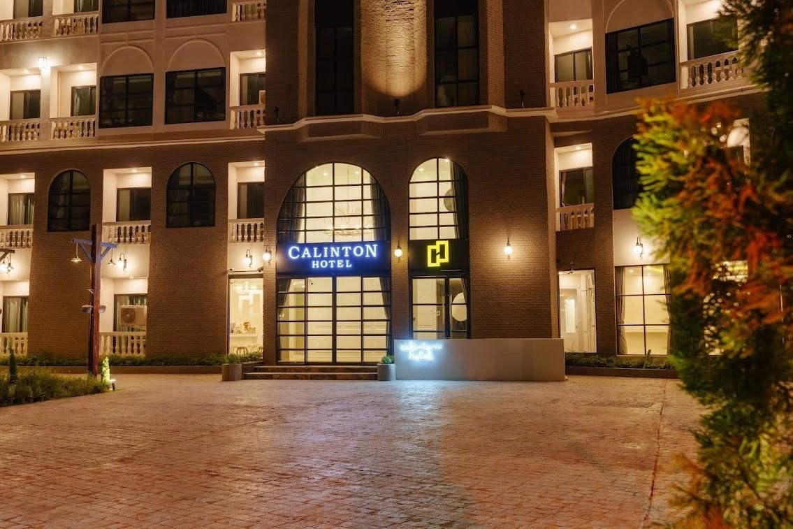 โรงแรมคาลินตัน (Calinton Hotel)3