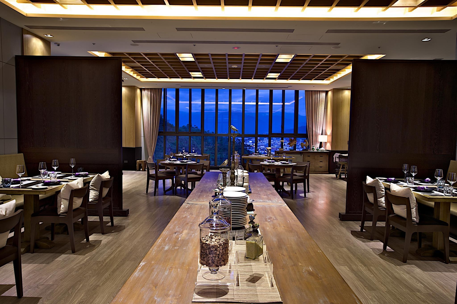 The Gaya Hotel3