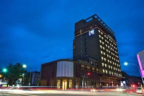 The Gaya Hotel0