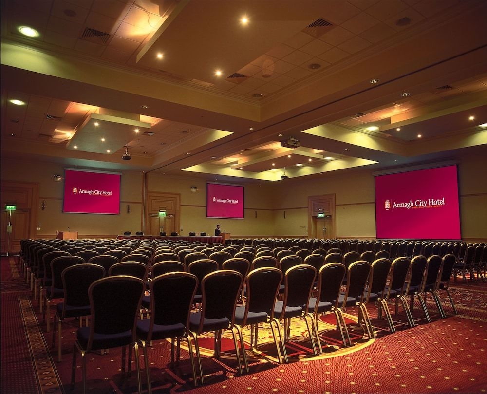 Armagh City Hotel3