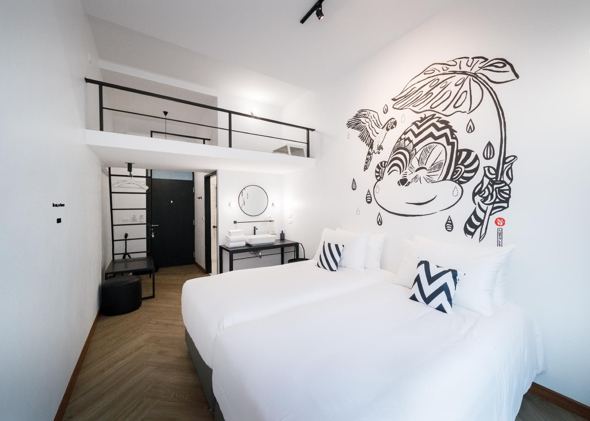 บลูมังกี้ ฮับแอนด์โฮเทล ระนอง (Blu Monkey Hub and Hotel Ranong)1
