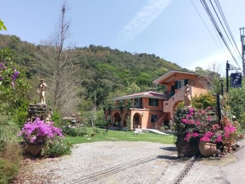 โรงแรมบรามาซอล (Bramasole Hotel)4