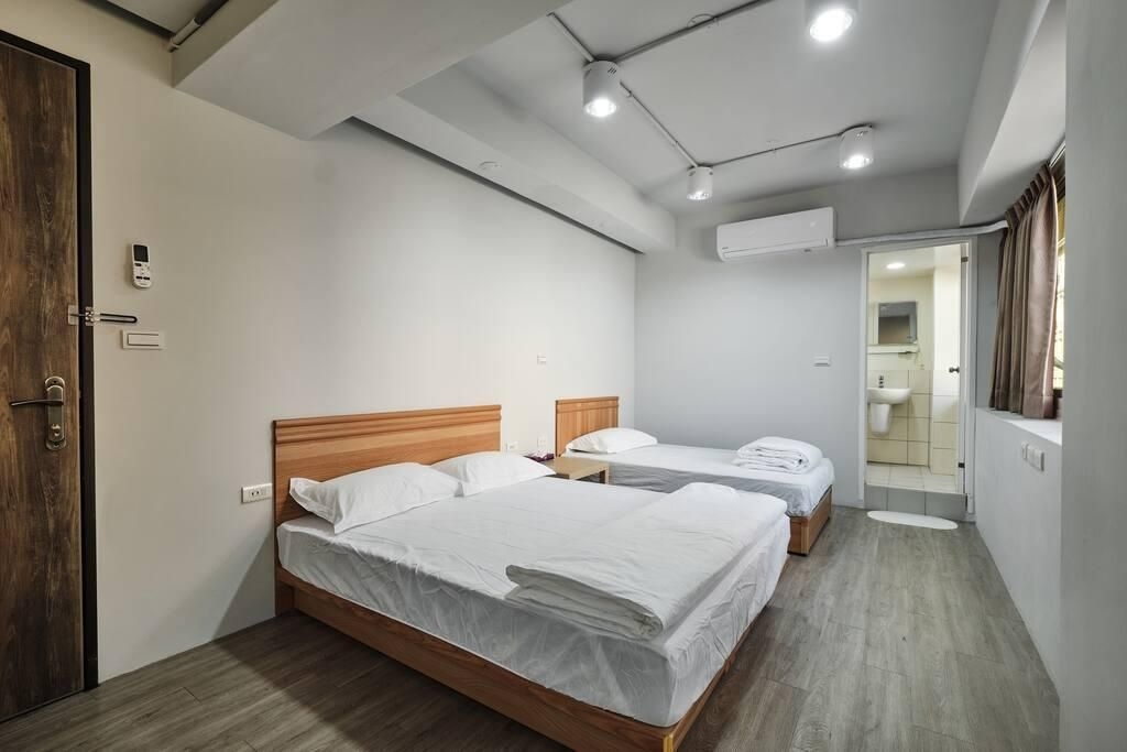 Parking Time Hostel3