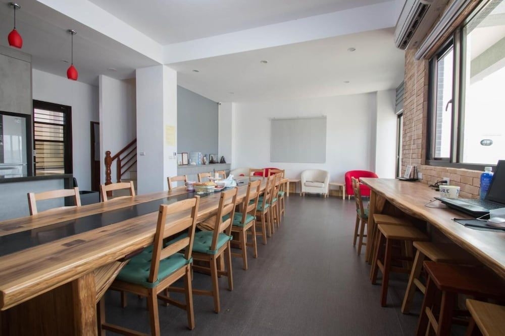Travelers Hostel3