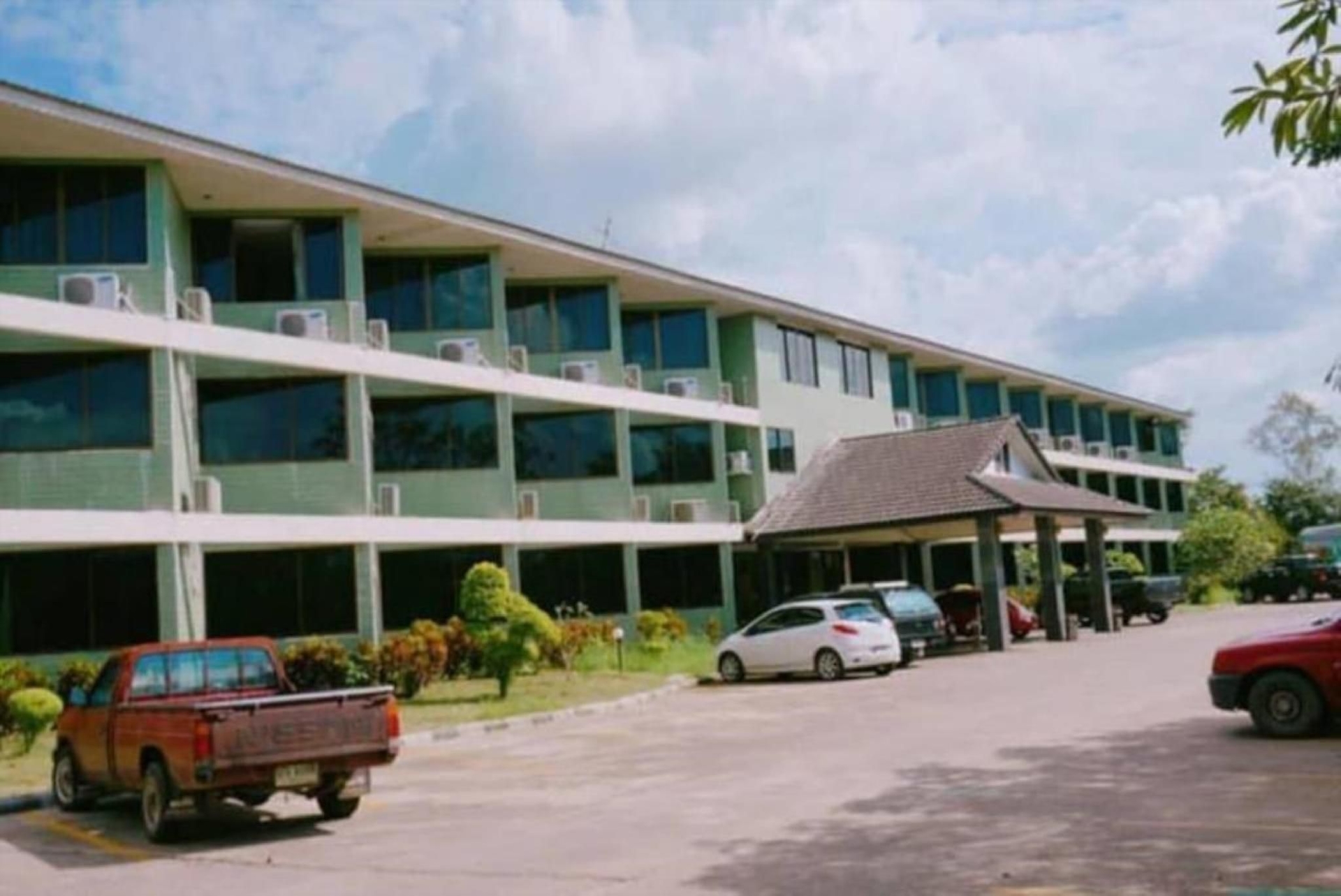 สปอร์ต อินน์ เชียงราย (Sport Inn Chiang Rai)4
