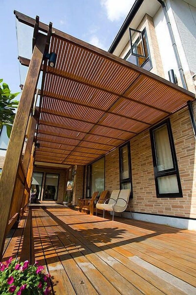 Cypress House0
