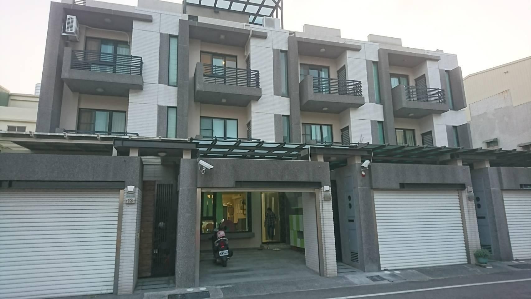 แฟต สเนล บีแอนด์บี (Fat Snail BnB)0