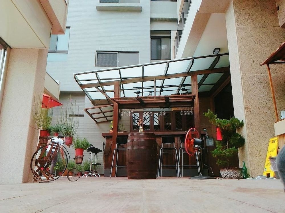 He Tian B&B - Cafe & Bar2