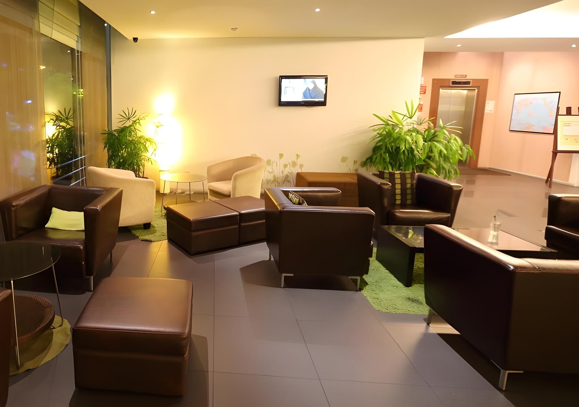 The LimeTree Hotel0