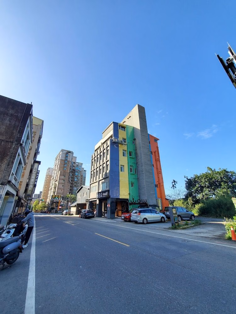 Slow Wow Hot Spring Hotel0