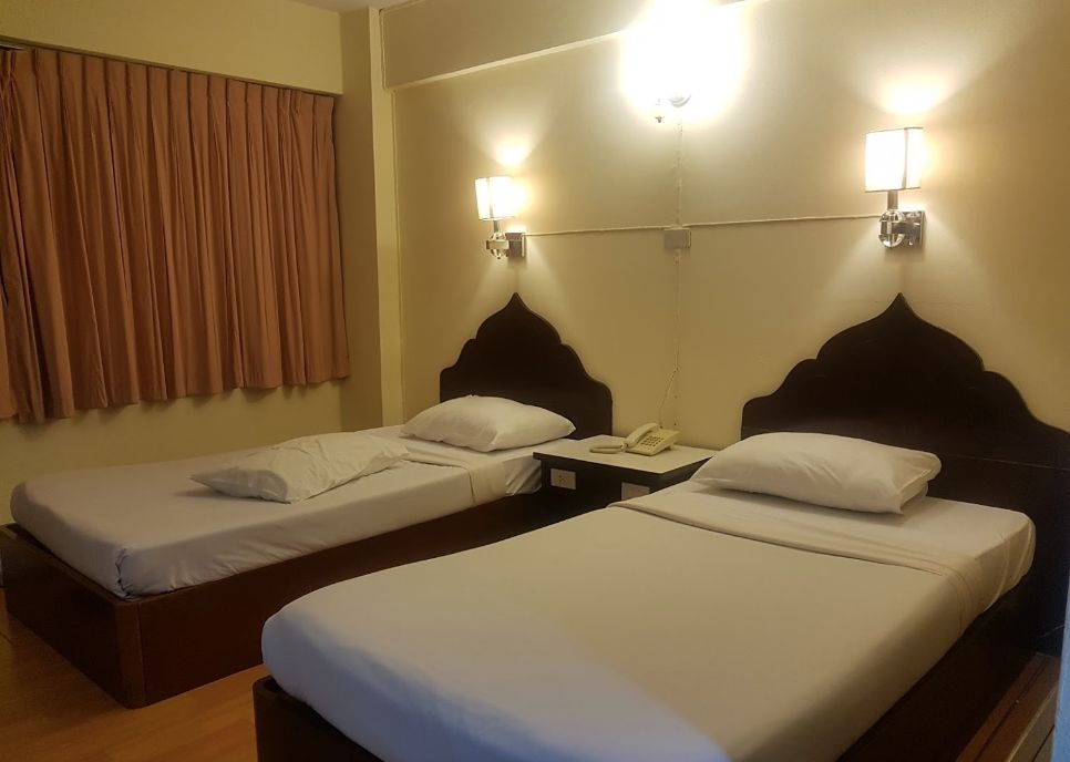 โรงแรมเวลนครปฐม (Whale Hotel Nakhon Pathom)4