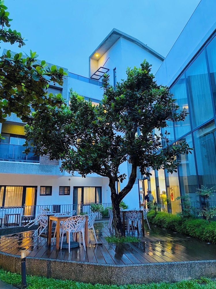 Okra Villa3