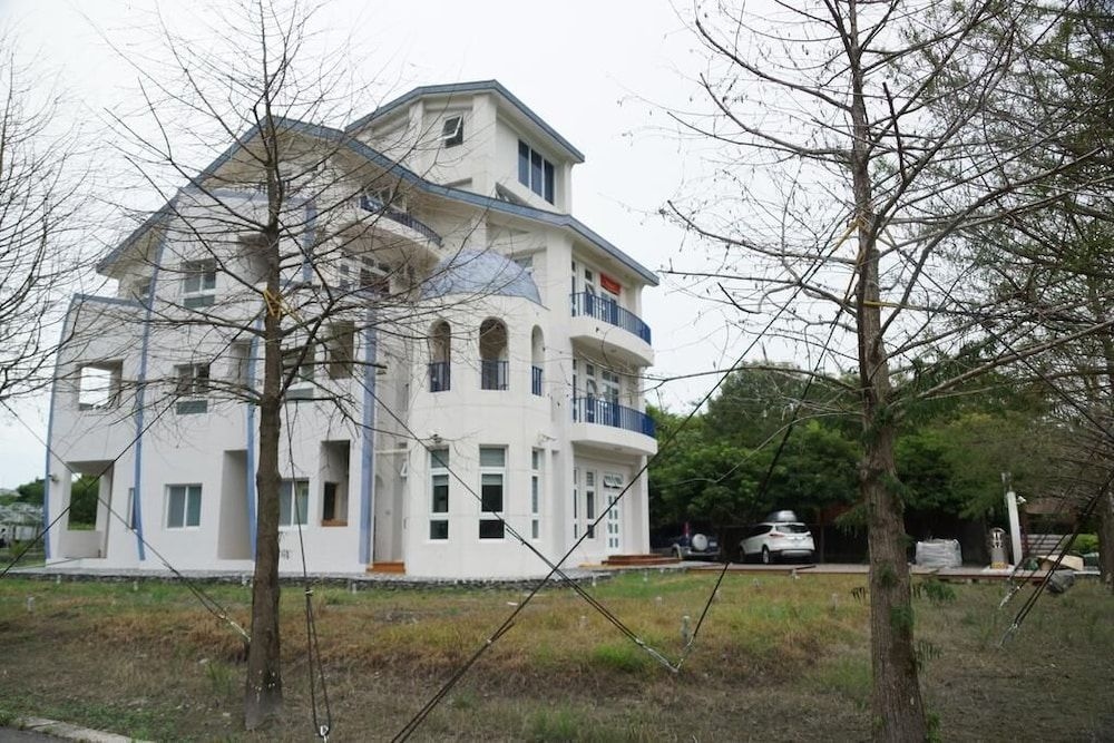 Meihua Lake Corner B&B2