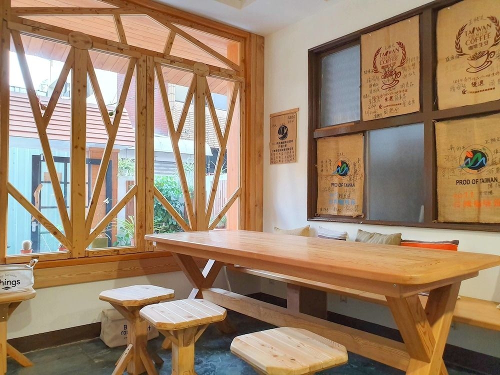 Honey House Tainan0