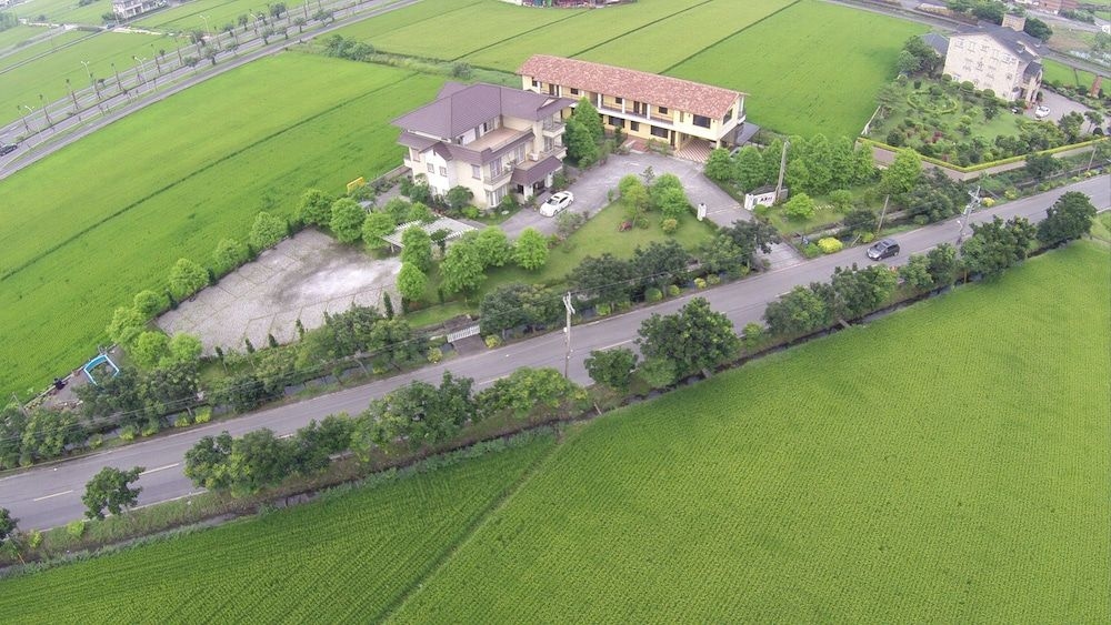 Elegance House3