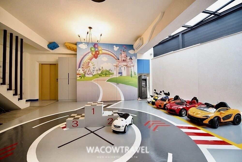 Fun Holiday Family Hostel3