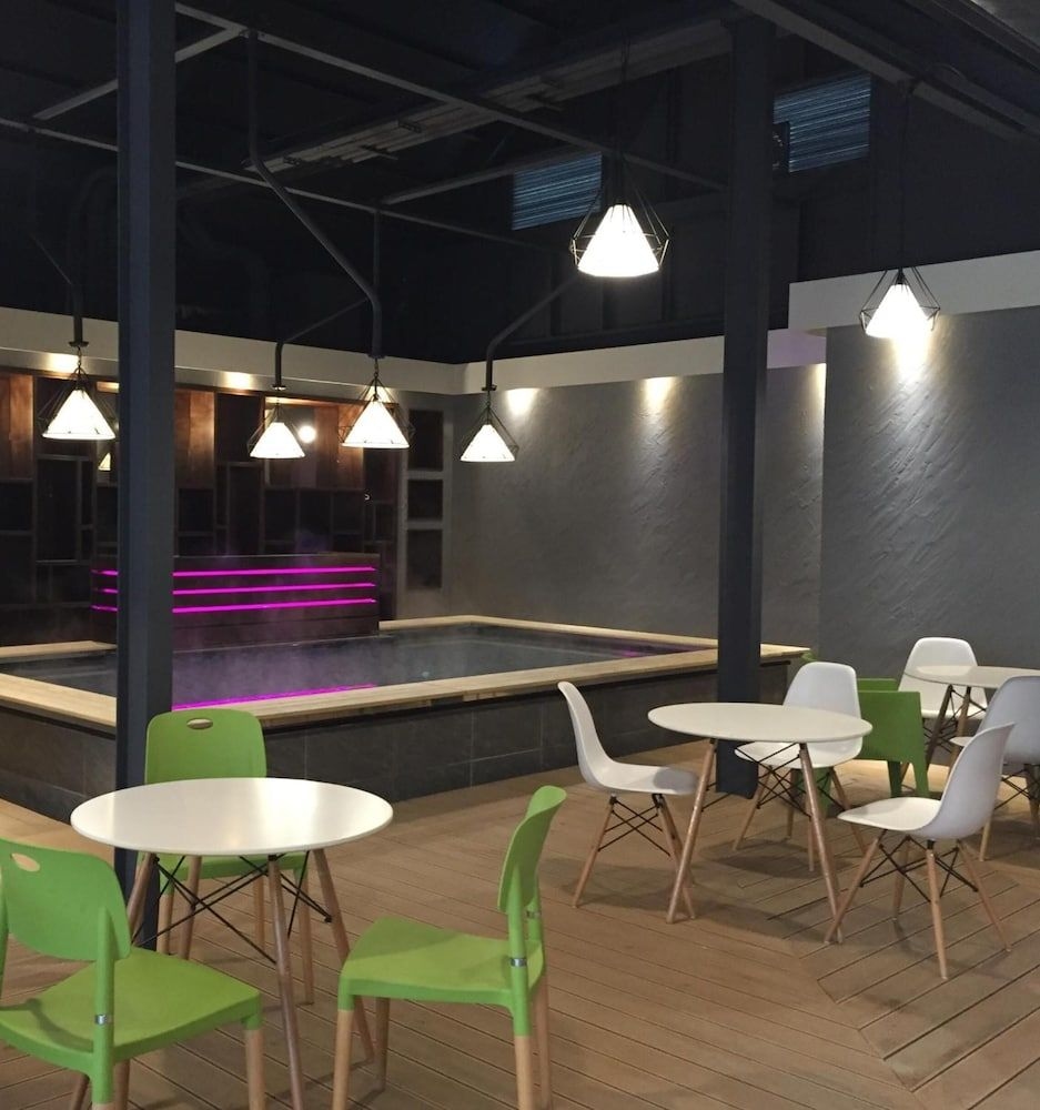 SIX FUKUN HOTEL3