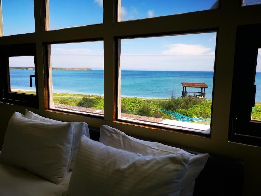 23.5 Blue B&B0