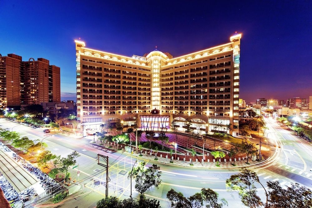 The HO Hotel0