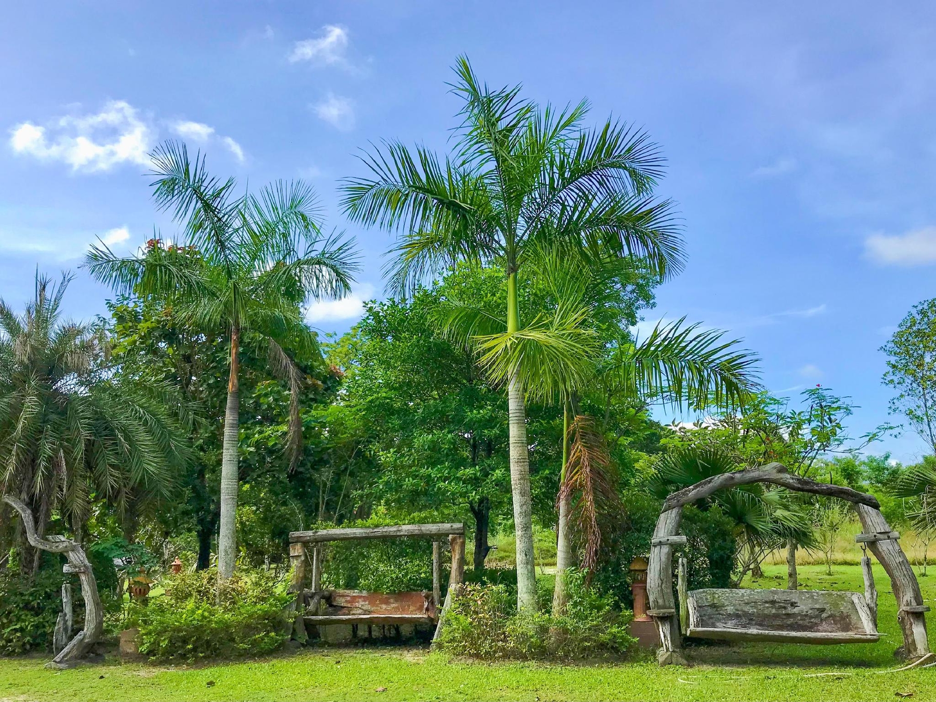 บ้านสวนทิพย์ รีสอร์ท บ้านฉาง (Baan Suantip Resort)2