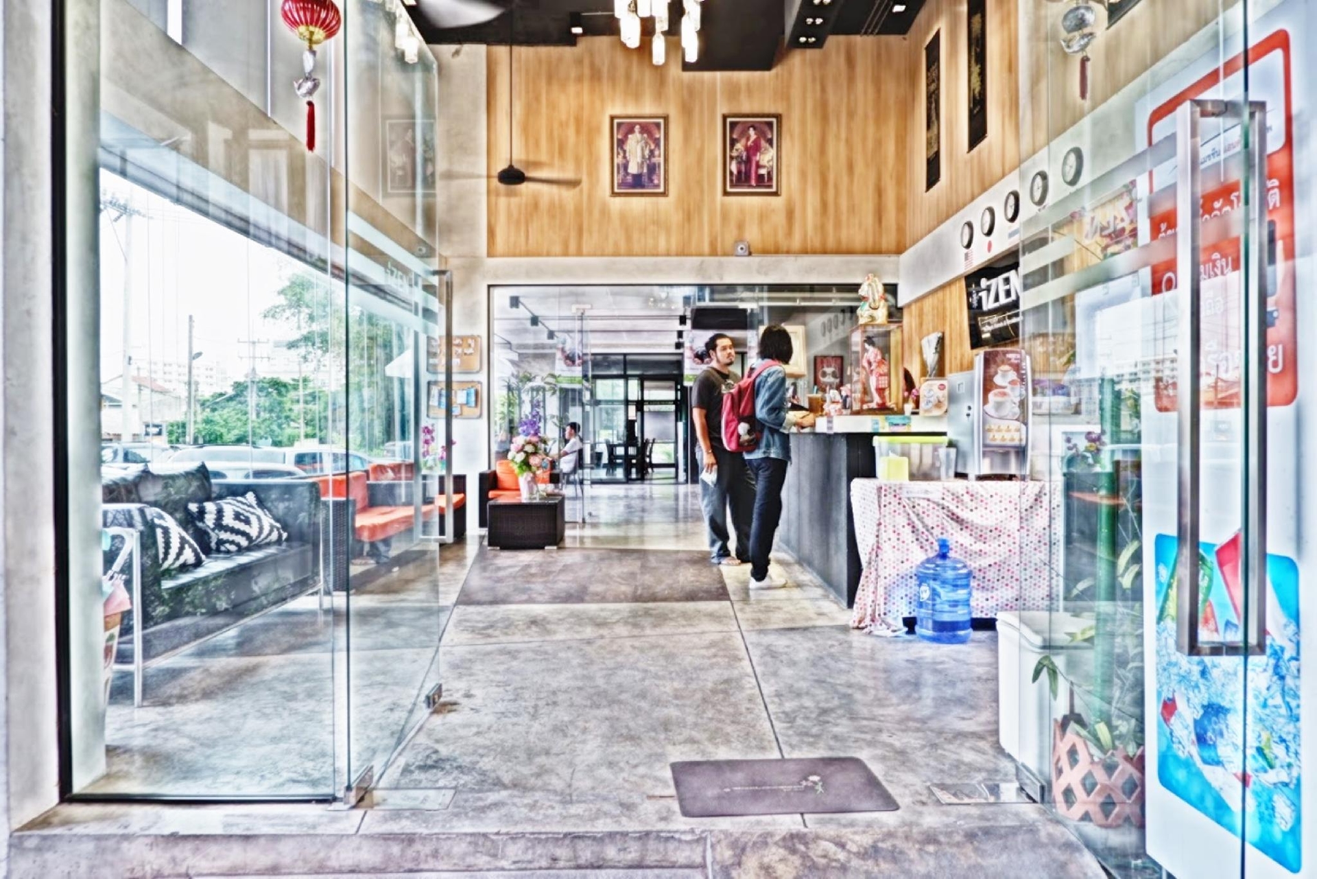 IZEN Budget Hotel & Residences (Plus)3