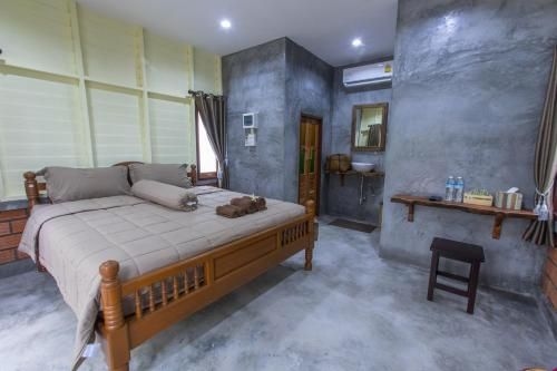 P's Cottage1