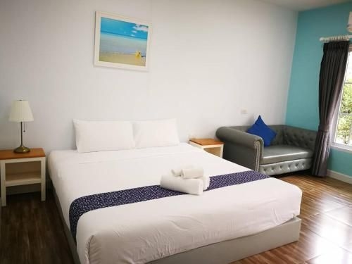 Blue Shore Cottage1