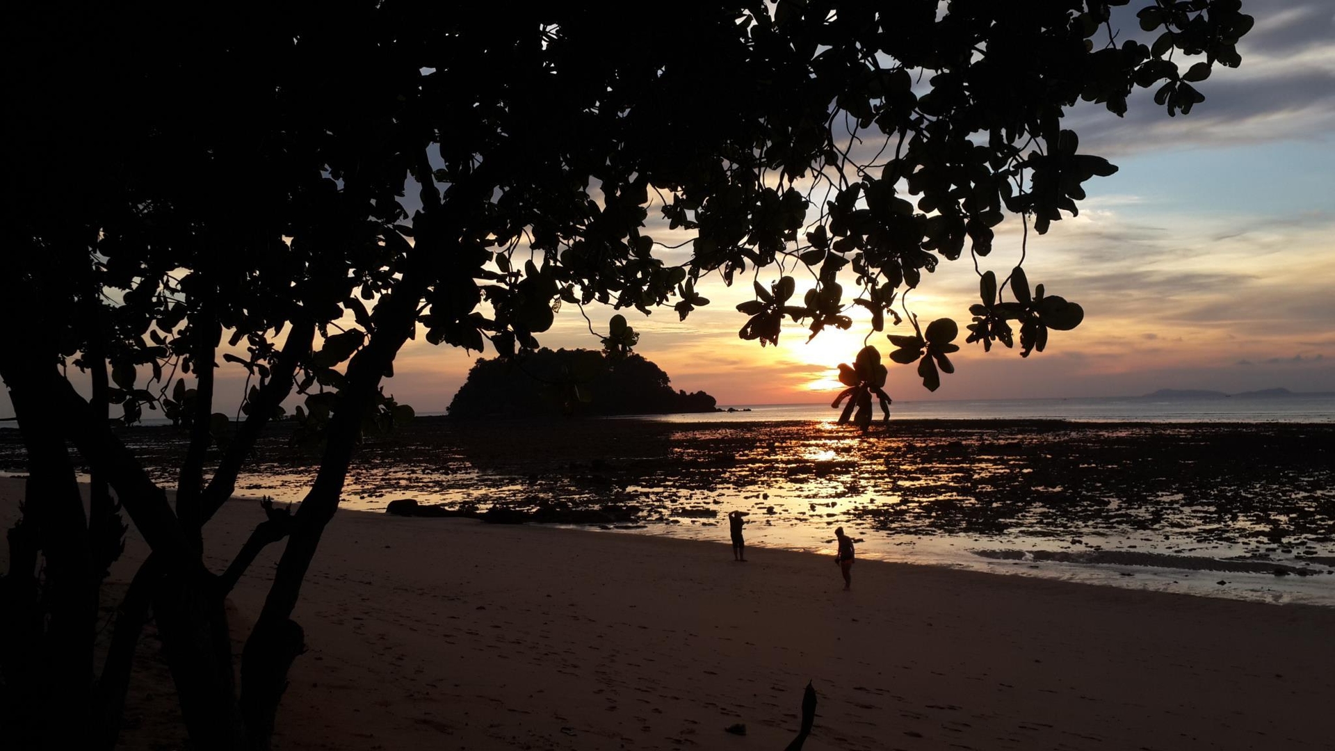 Libong Relax Beach Resort0