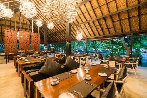 เดอะ เซเวนซี รีสอร์ต เกาะกระดาน (The Sevenseas Resort Koh Kradan)2