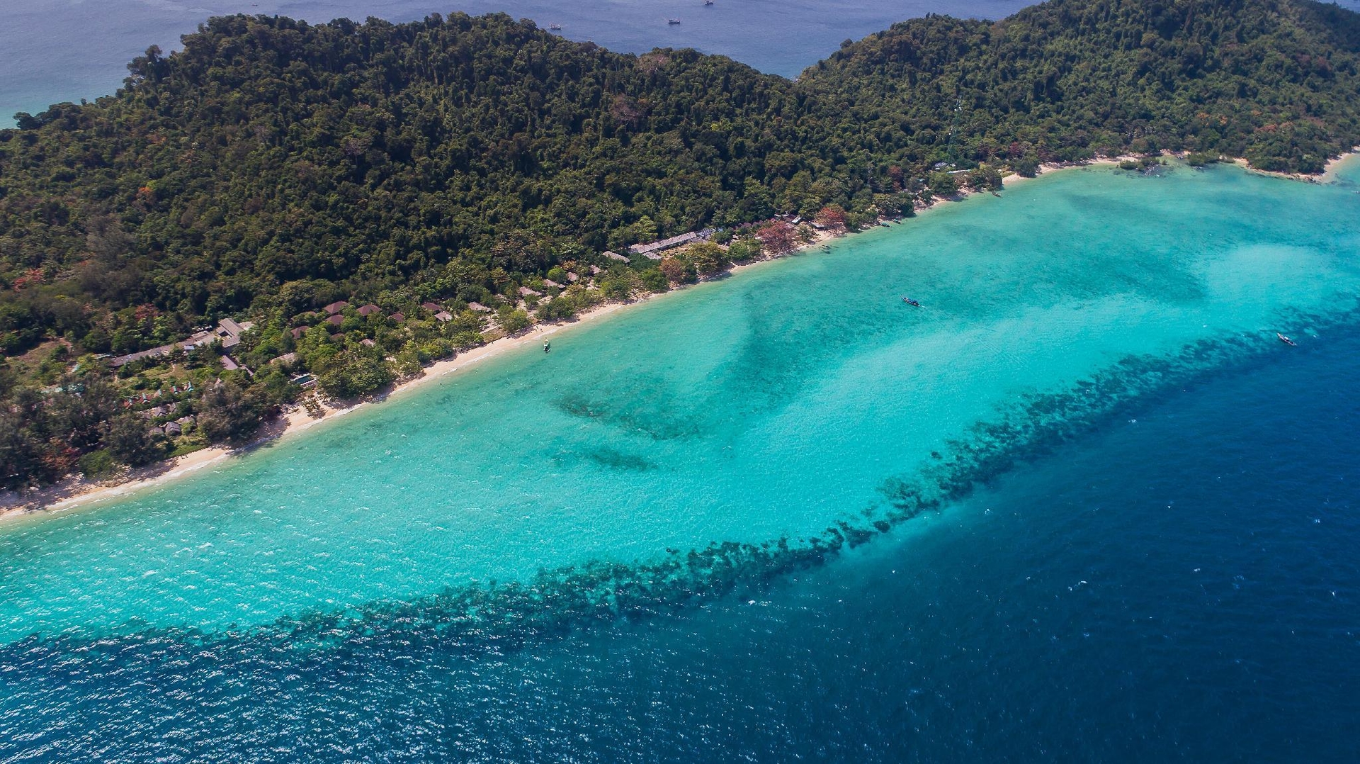 เดอะ เซเวนซี รีสอร์ต เกาะกระดาน (The Sevenseas Resort Koh Kradan)2