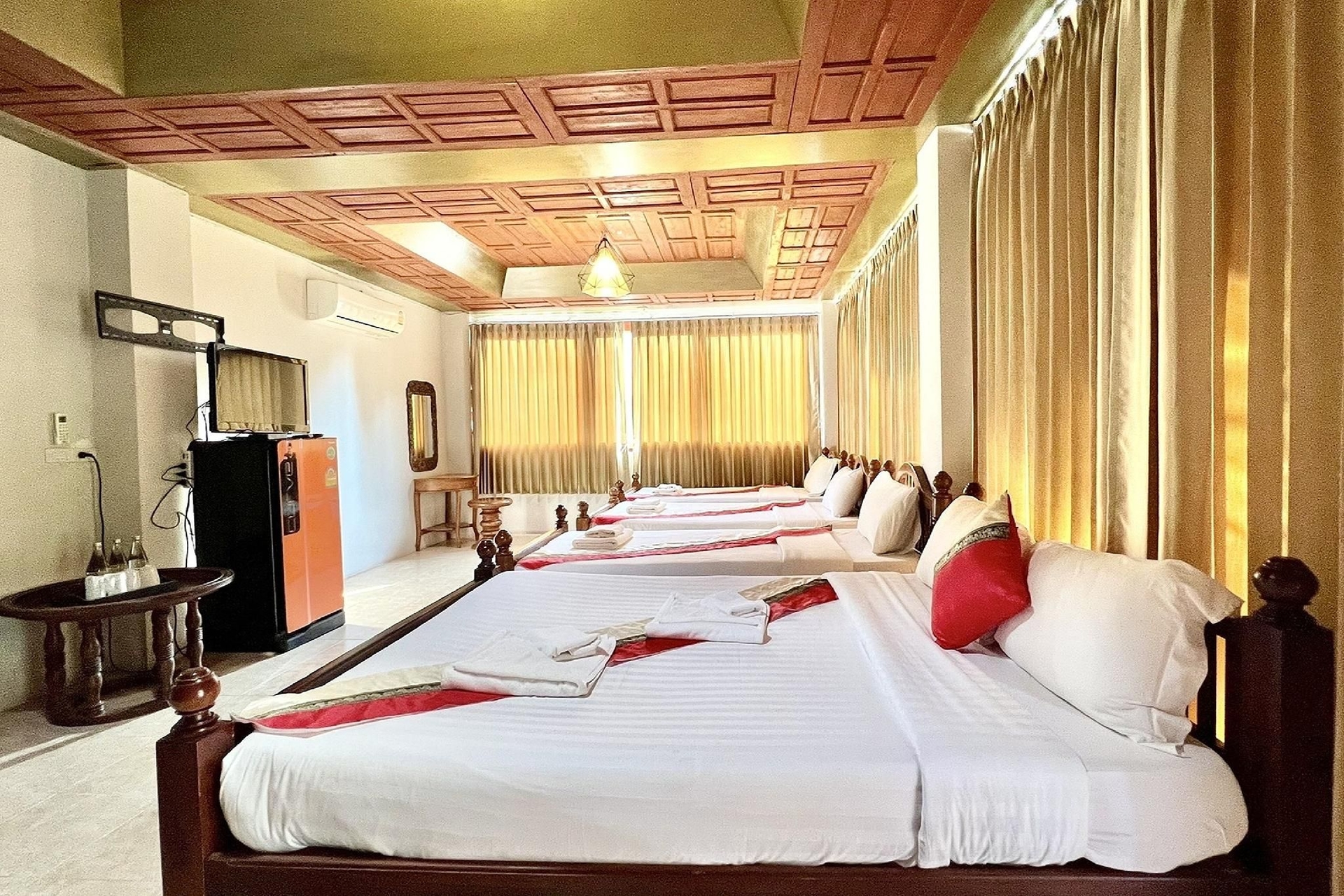 รมศักดิ์ ลานนา รีสอร์ท (Romsak Lanna Resort)1
